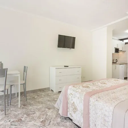Las Americas Ocean View Studio 3